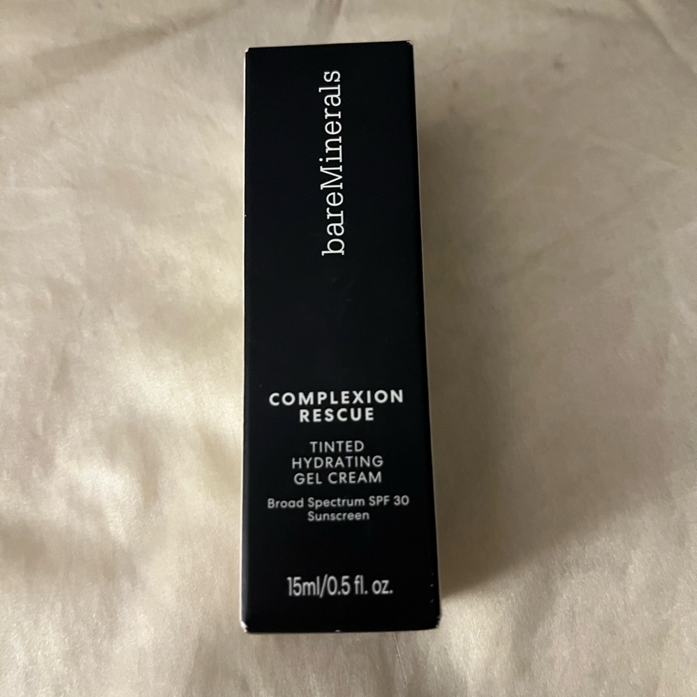 Bare Minerals Complexion Rescue Cedar 11